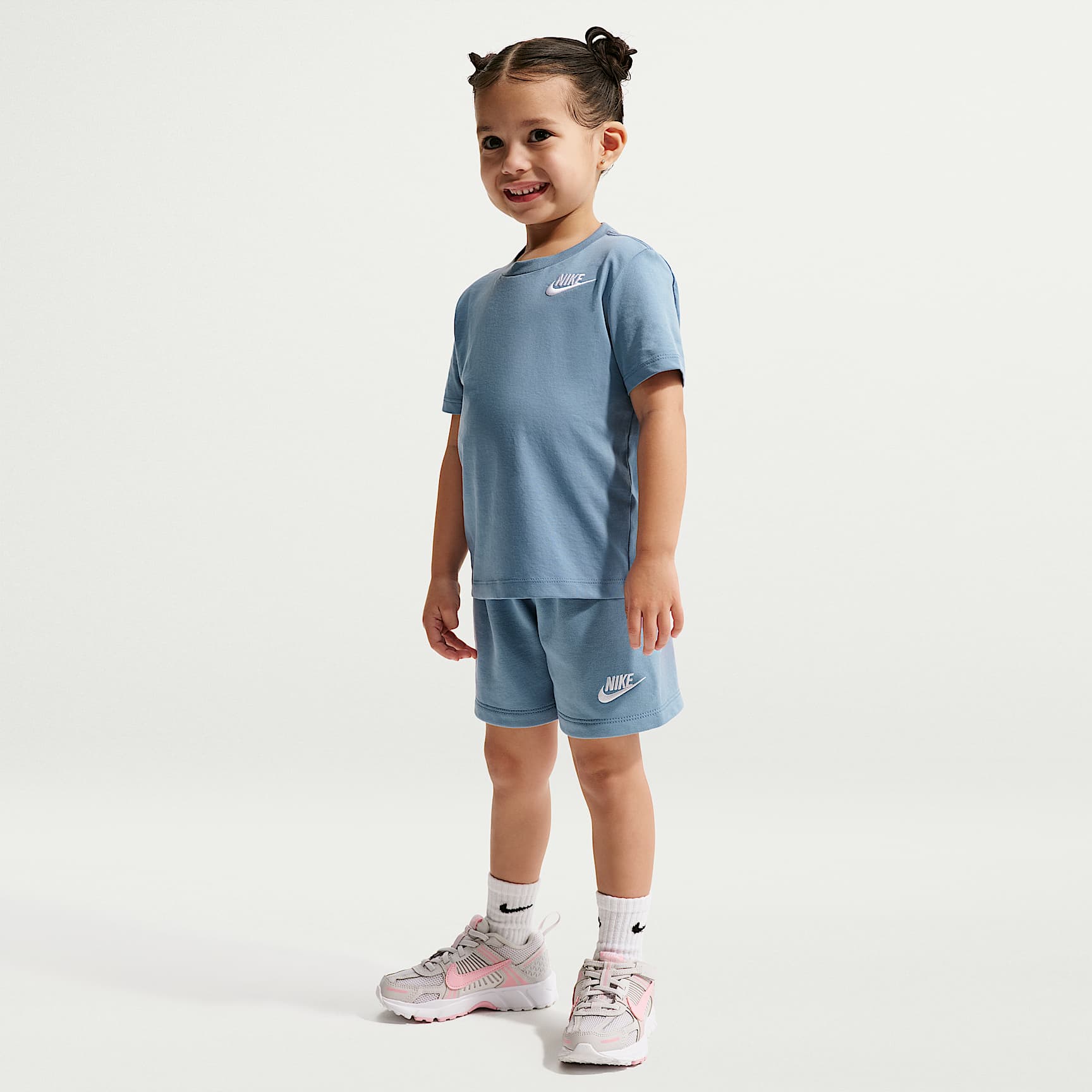 Son and daughter 2点set Nike Toddler Club 2-Piece Knit Shorts Set. Nike.com
